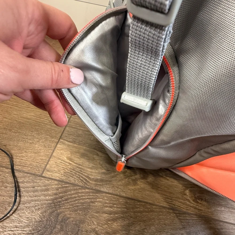 Skip Hop Fit All-Access Diaper Bag, Platinum, Messenger/Tote Bag, Versatile